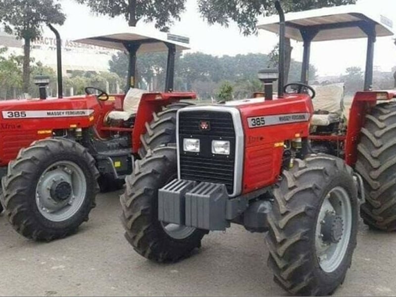 Govt eyes tractor policy for agri-mechanisation | The Express Tribune