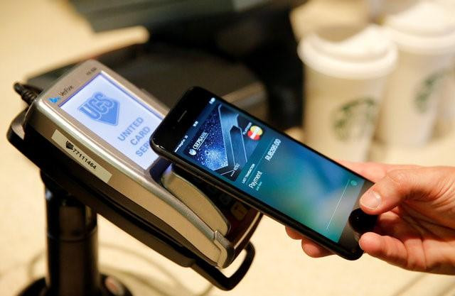 Govt to amend laws to enforce digital payment solutions | The Express Tribune