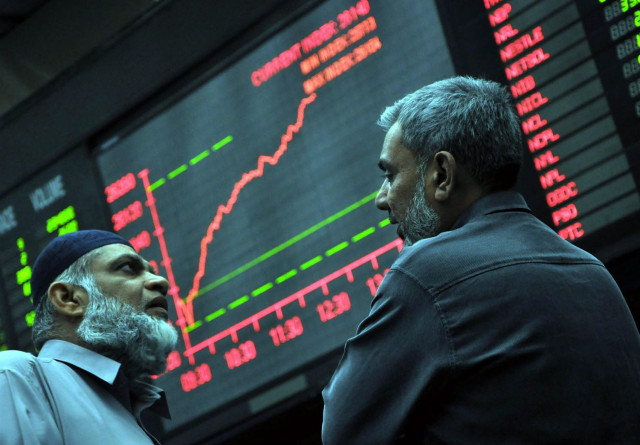 PSX crosses 167k on institutional buying | The Express Tribune