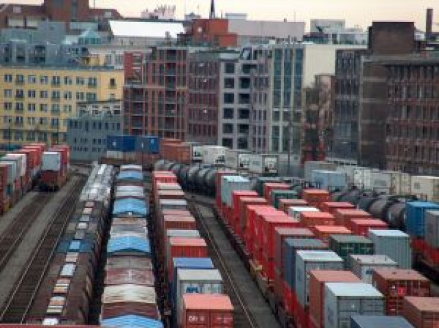 Industries demand urgent revival of rail freight | The Express Tribune