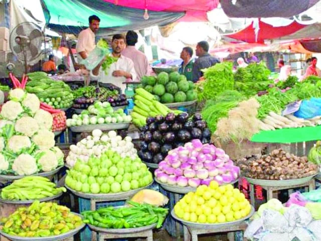 Inflation, job woes hit consumer trust | The Express Tribune