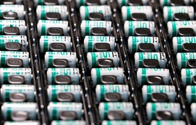 Govt to localise lithium-ion battery | The Express Tribune