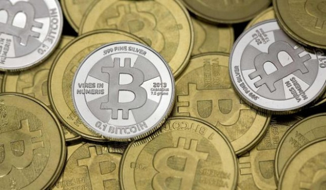 South Korea’s Bithumb accidentally gives away $40bn in Bitcoin, triggers selloff | The Express Tribune