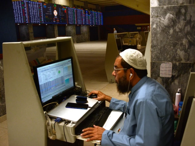 PSX sheds 2.5% on weak earnings, Reko Diq | The Express Tribune