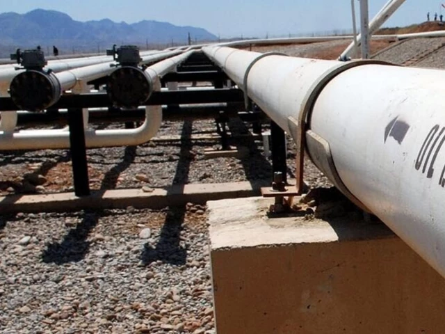 Turkey, Iraq sign one-year oil pipeline deal  | The Express Tribune
