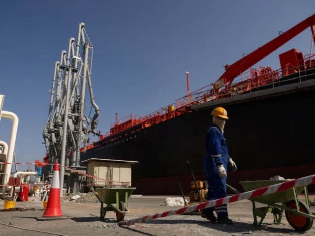 UAE says its energy exports will not be ‘held hostage’ by Iran war | The Express Tribune
